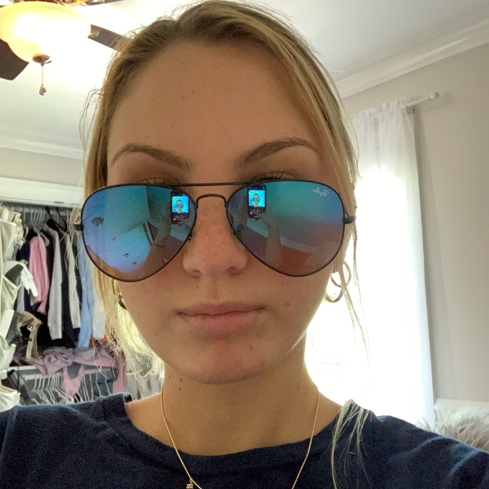 black and blue raybans